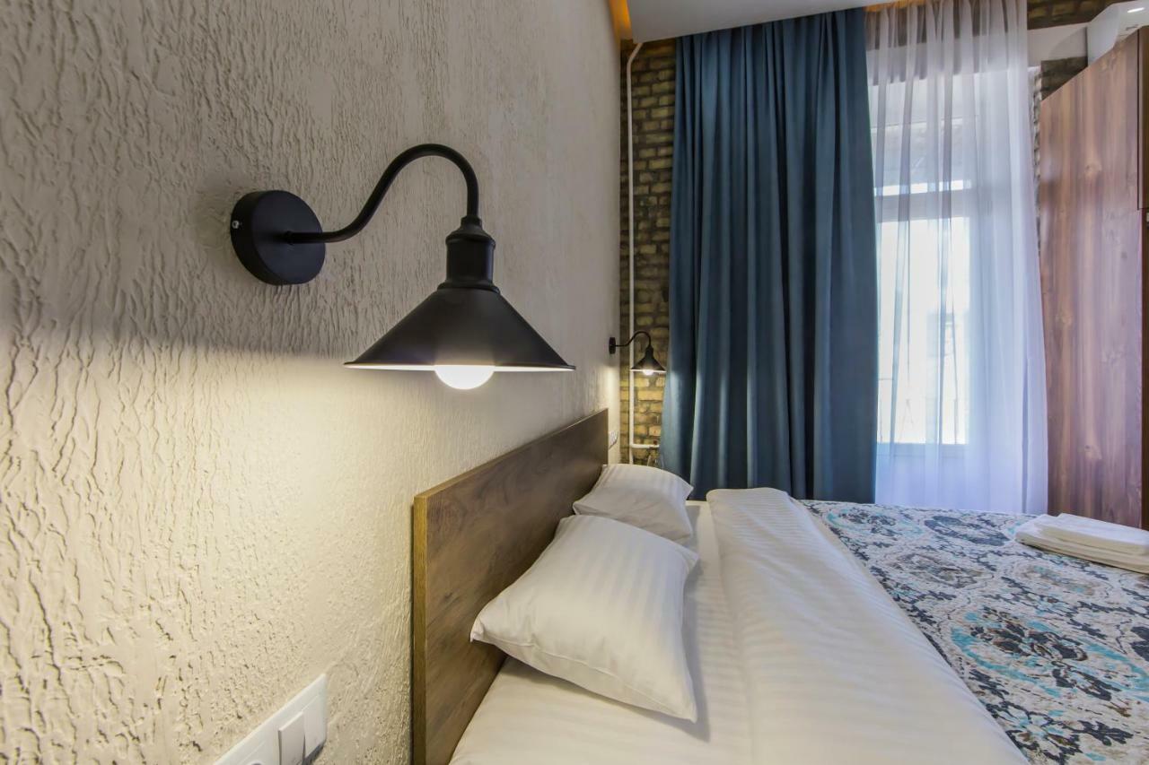 Kyiv Family Loft Apartment ภายนอก รูปภาพ