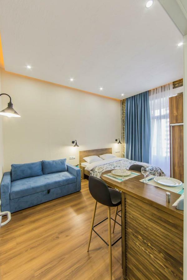 Kyiv Family Loft Apartment ภายนอก รูปภาพ