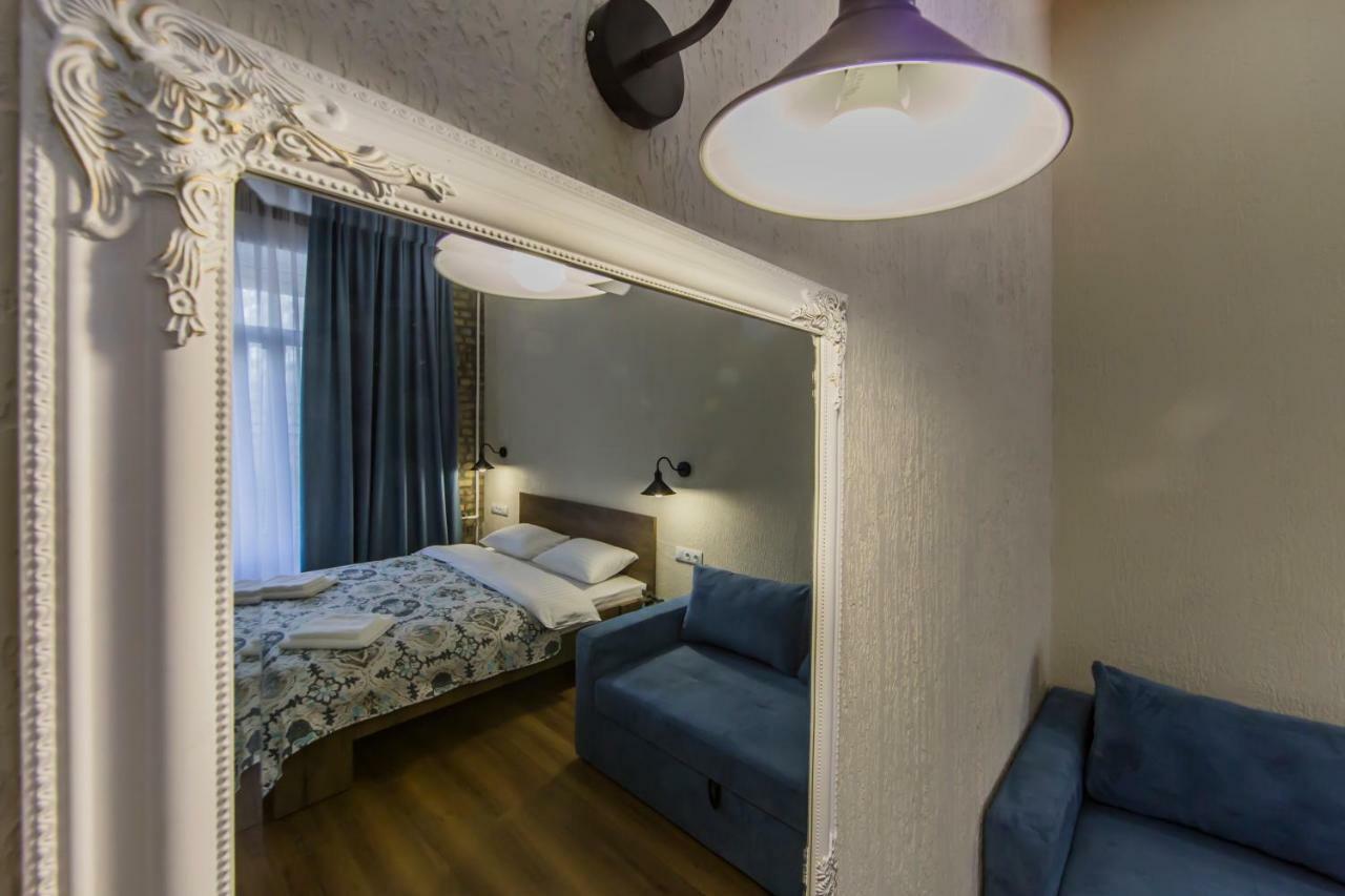 Kyiv Family Loft Apartment ภายนอก รูปภาพ